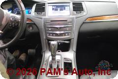 Vehicle photo 12