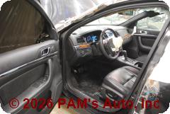 Vehicle photo 8