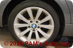 Vehicle photo 7