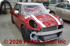 Vehicle photo 2