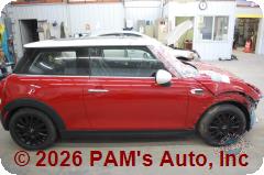 Vehicle photo 3