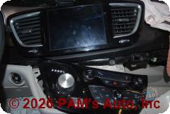 Vehicle photo 11