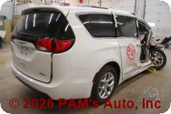 Vehicle photo 4
