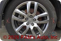 Vehicle photo 7