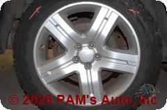 Vehicle photo 7